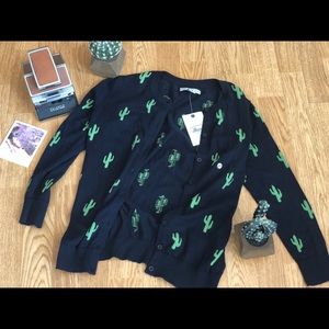 G.H. Bass & Co cactus cardigan crop sleeve sweater